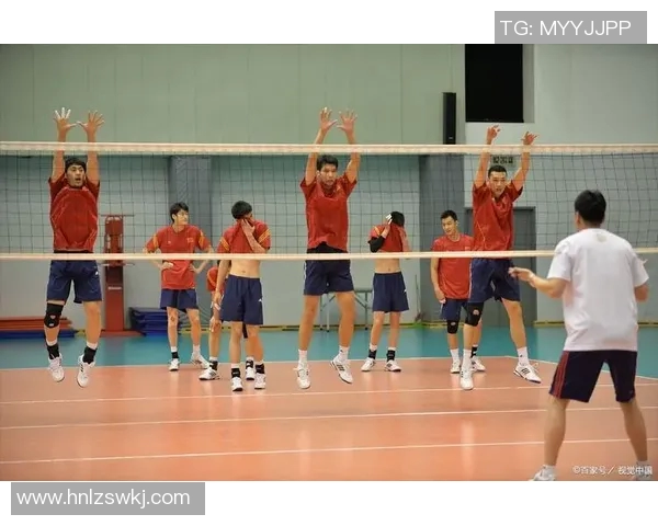 深圳排球队防守策略揭秘:深度解析排球战术与团队协作技巧