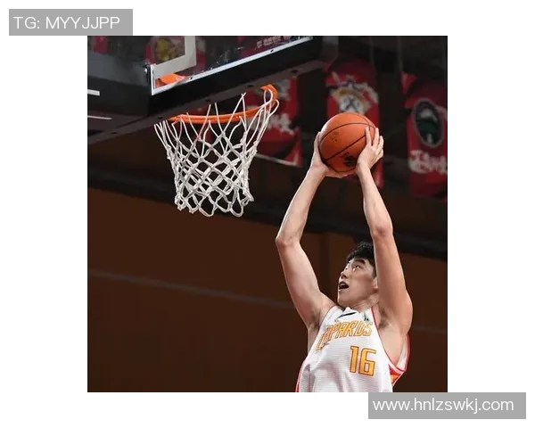 重庆篮球队与上海篮球队赛后复盘分析及战术意识探讨